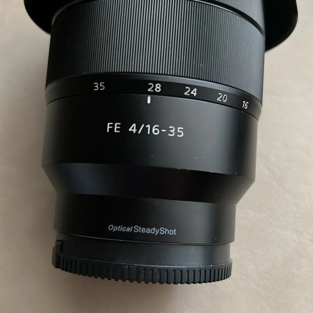 New Sony FE 16–35mm F4 ZA OSS Full-frame Wide-angle Zoom ZEISS Lens